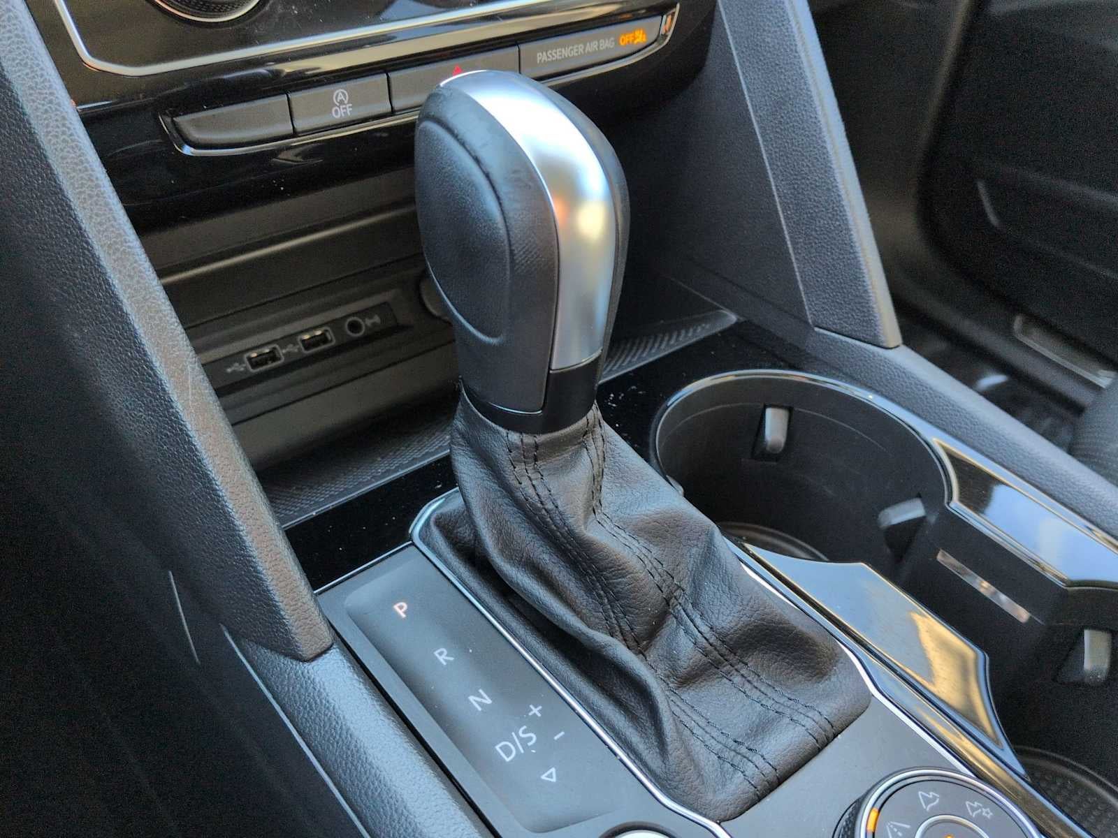 2021 Volkswagen Atlas 3.6L V6 SEL Premium