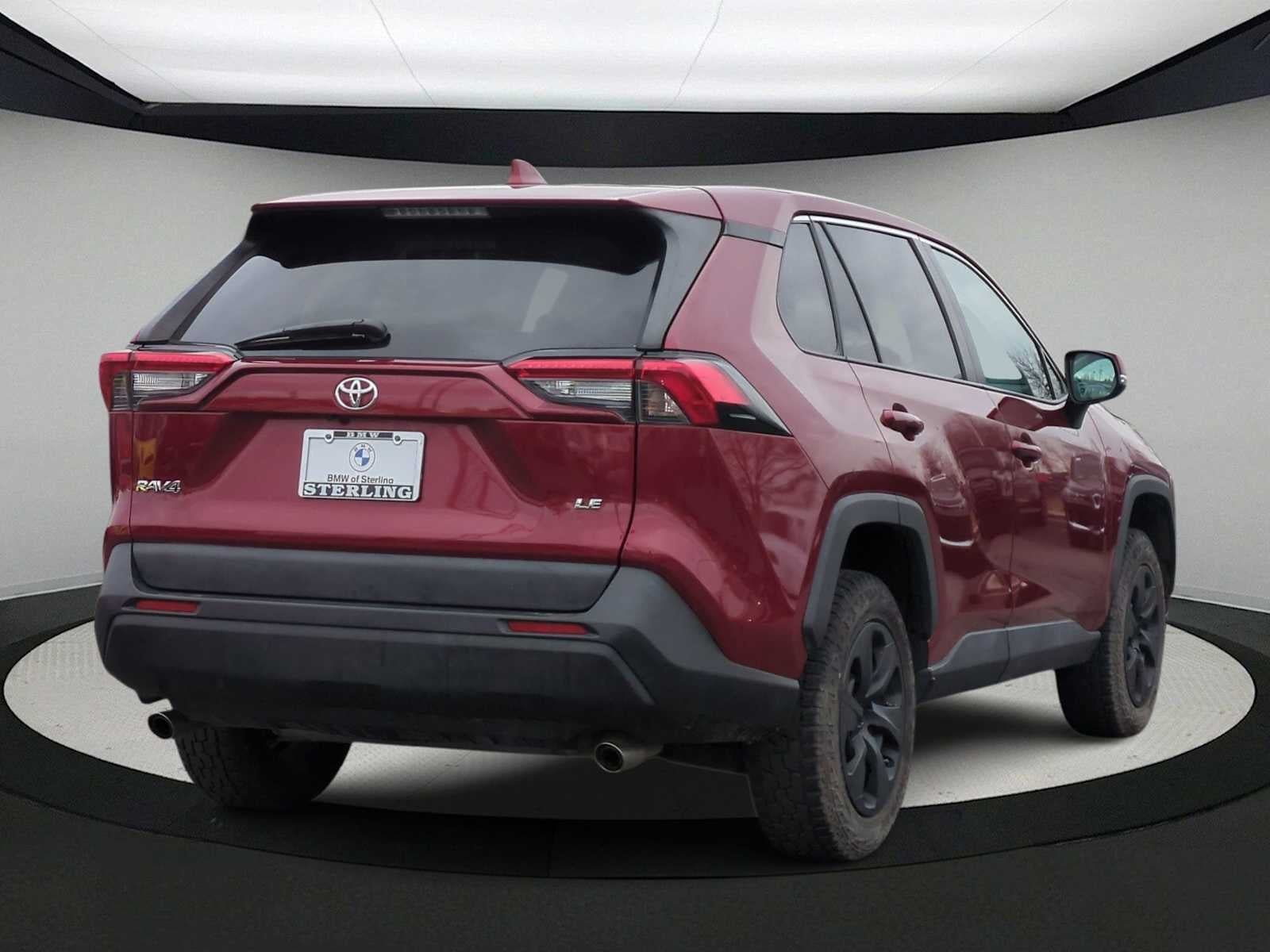 2022 Toyota RAV4 LE