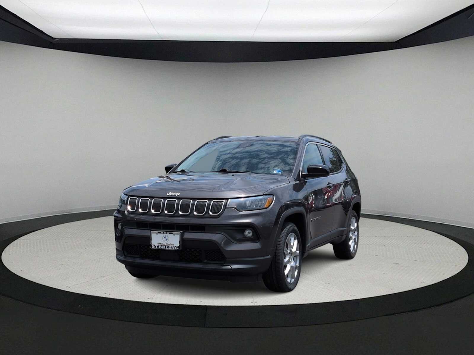 2022 Jeep Compass Latitude Lux