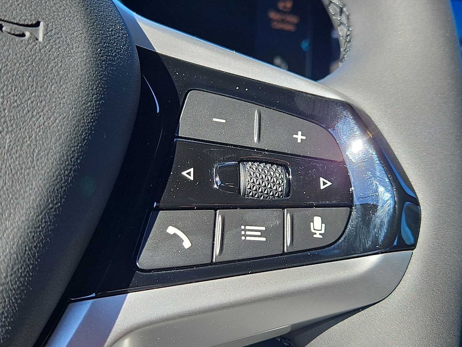 2026 BMW 230i 230i xDrive