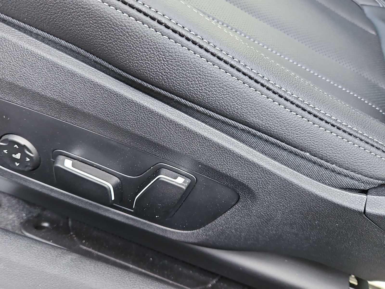 2026 BMW 230i 230i xDrive