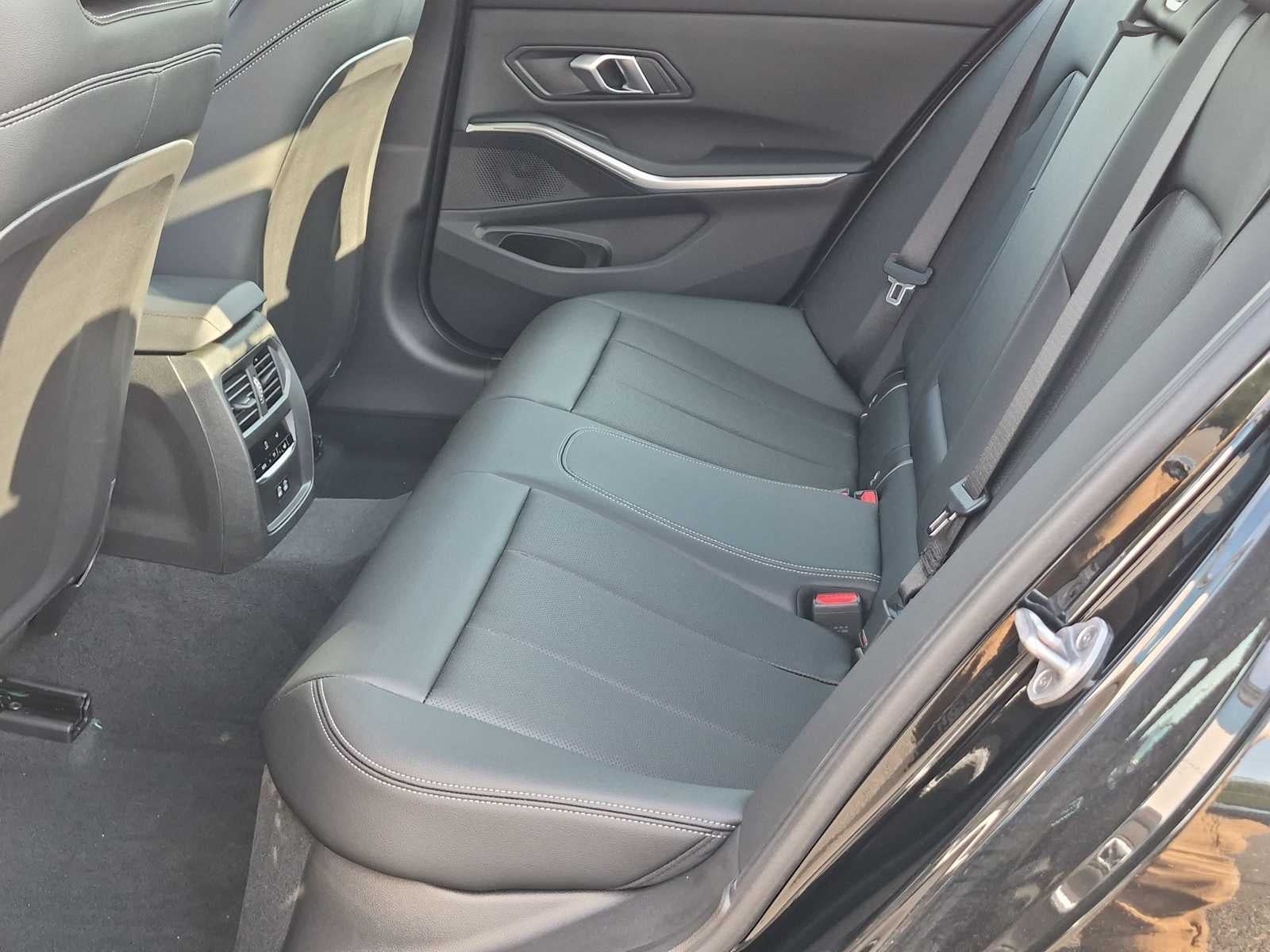 2026 BMW 3 Series 330i NA