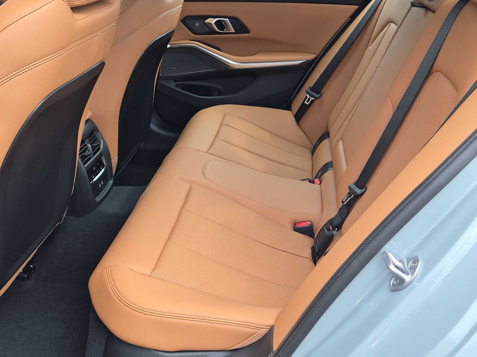 2026 BMW 3 Series 330i NA