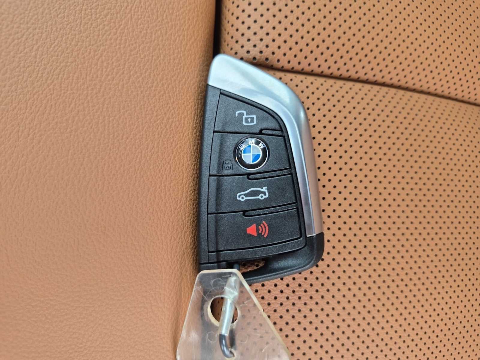 2026 BMW 3 Series 330i NA