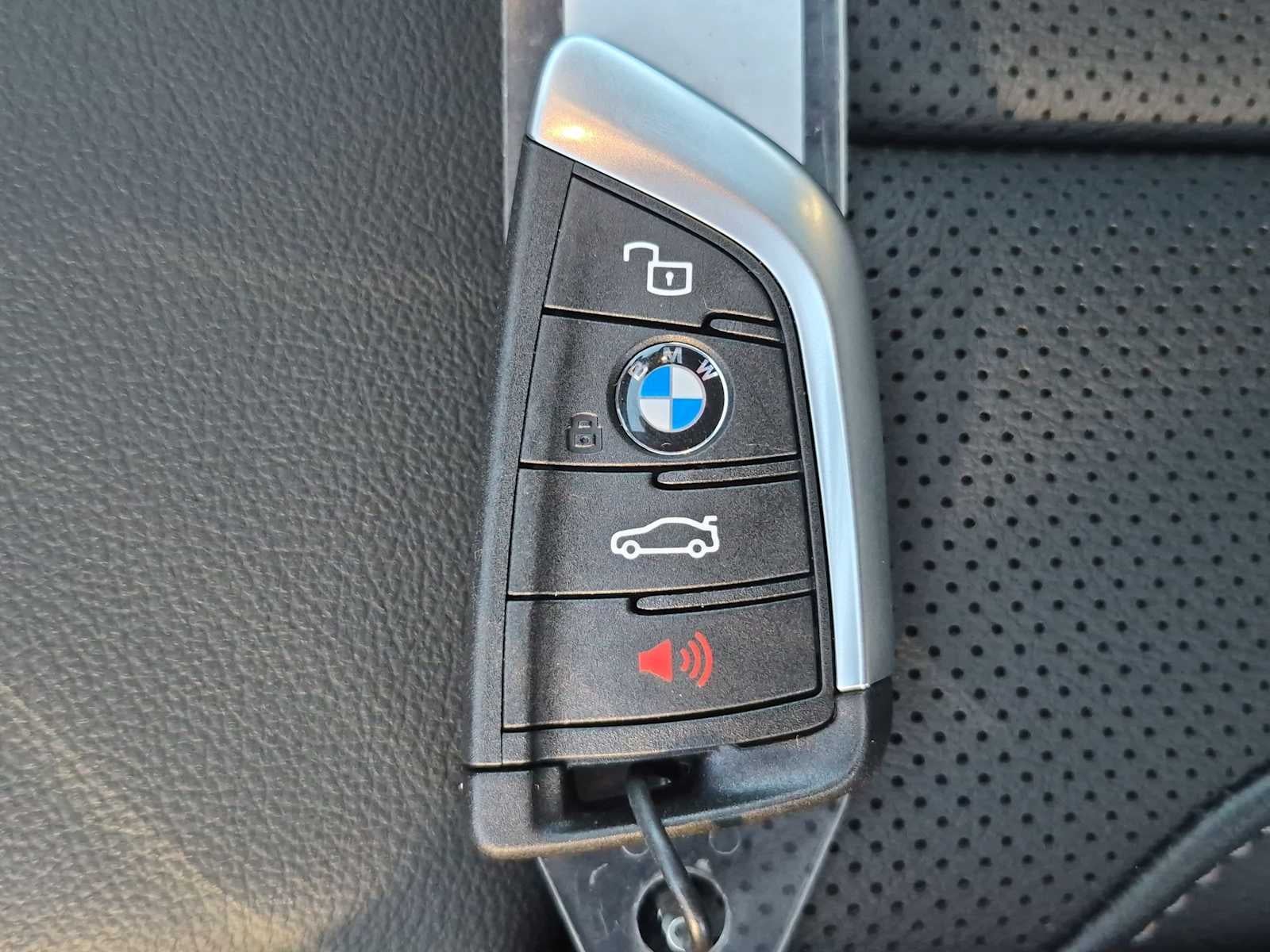 2026 BMW 3 Series 330i NA xDrive