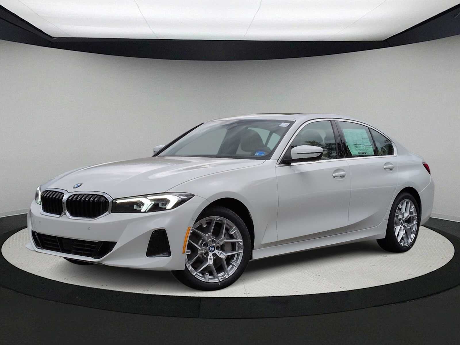 2026 BMW 3 Series 330i xDrive Sedan's photo