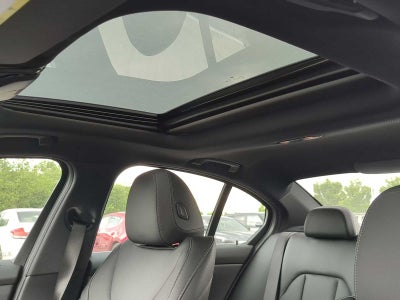 2025 BMW 330i xDrive 330i xDrive