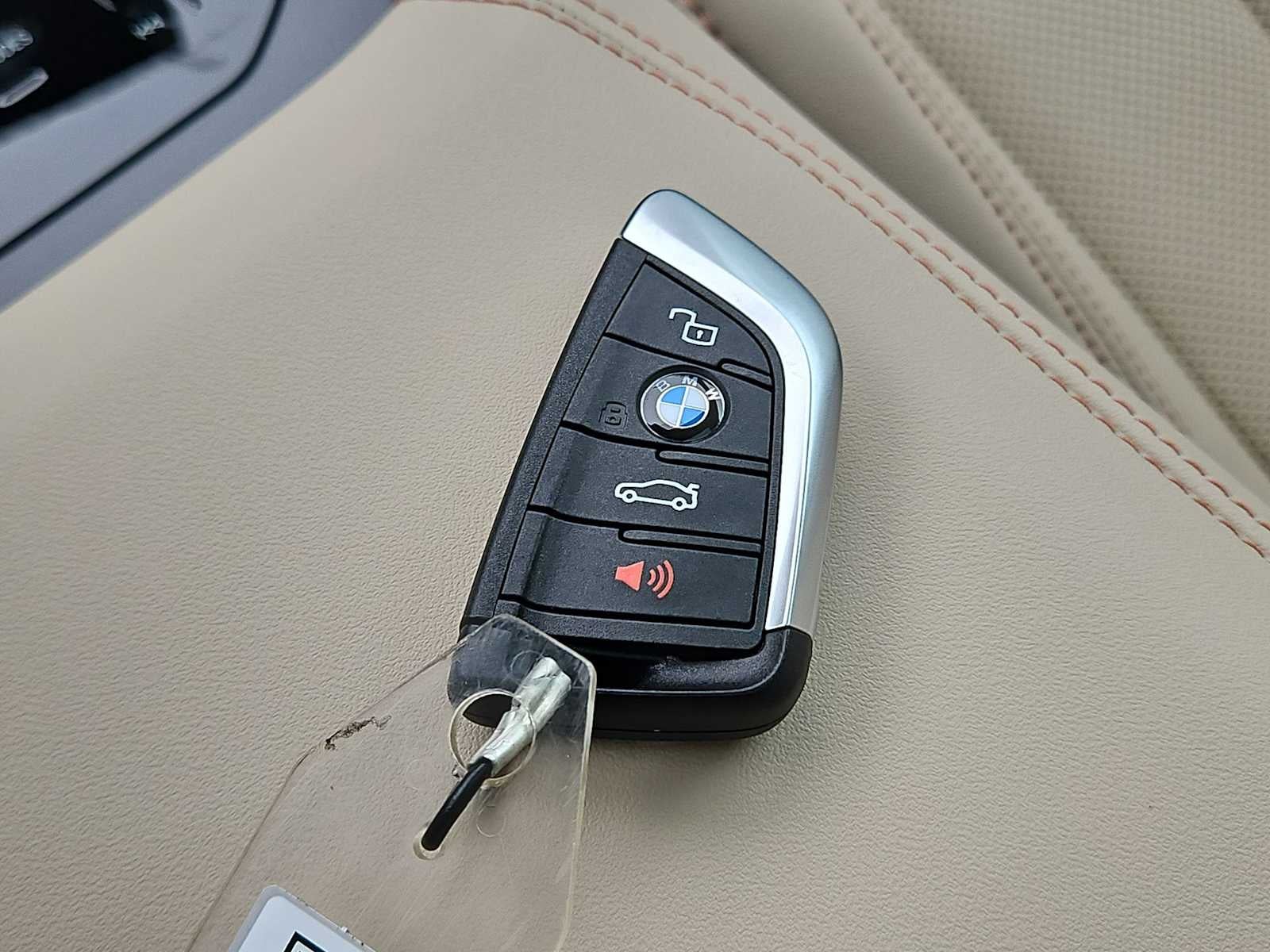 2026 BMW 330i 330i NA xDrive