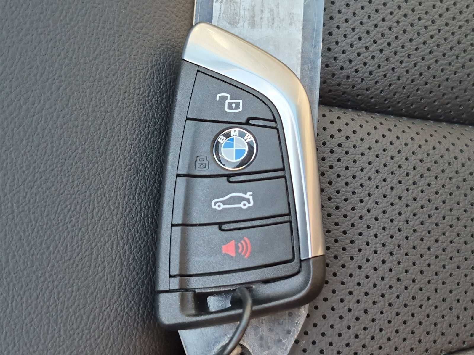 2026 BMW 3 Series 330i NA xDrive