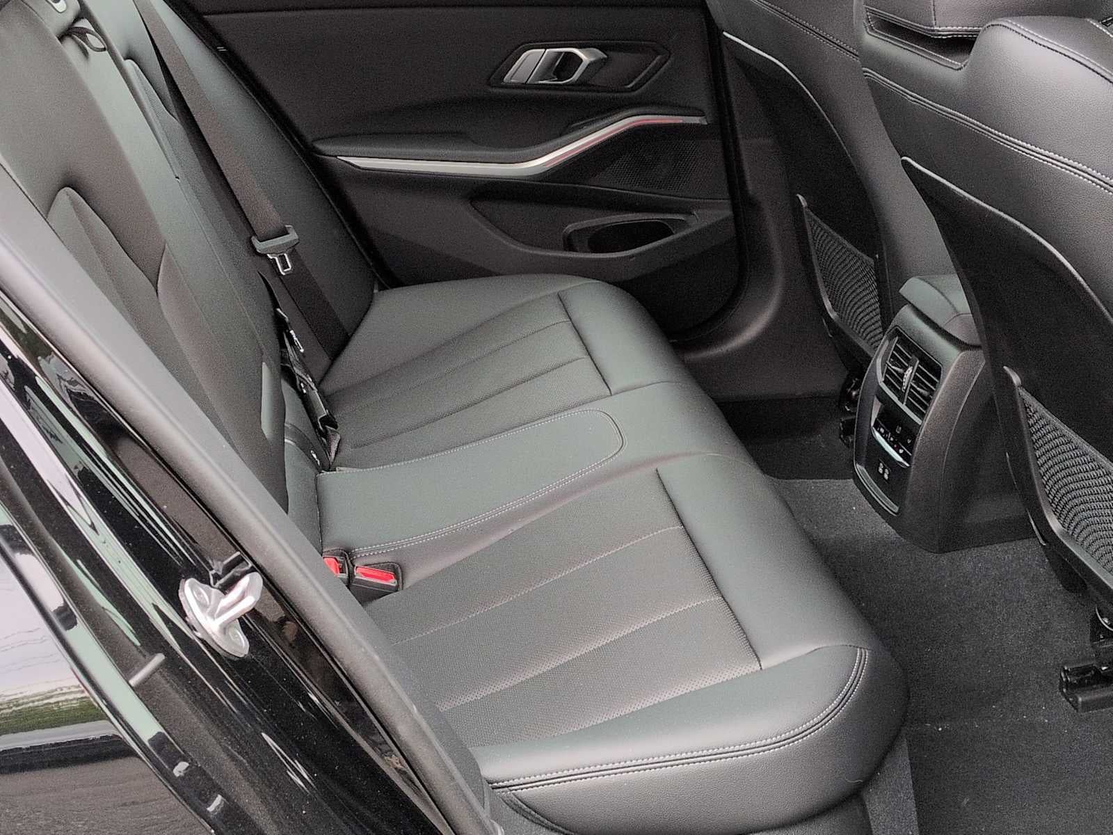 2023 BMW 330i xDrive 330i xDrive