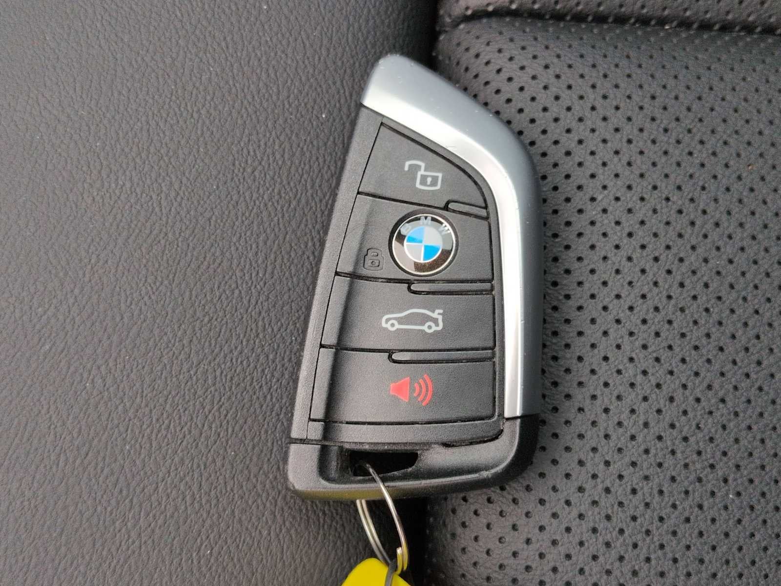 2023 BMW 330i xDrive 330i xDrive