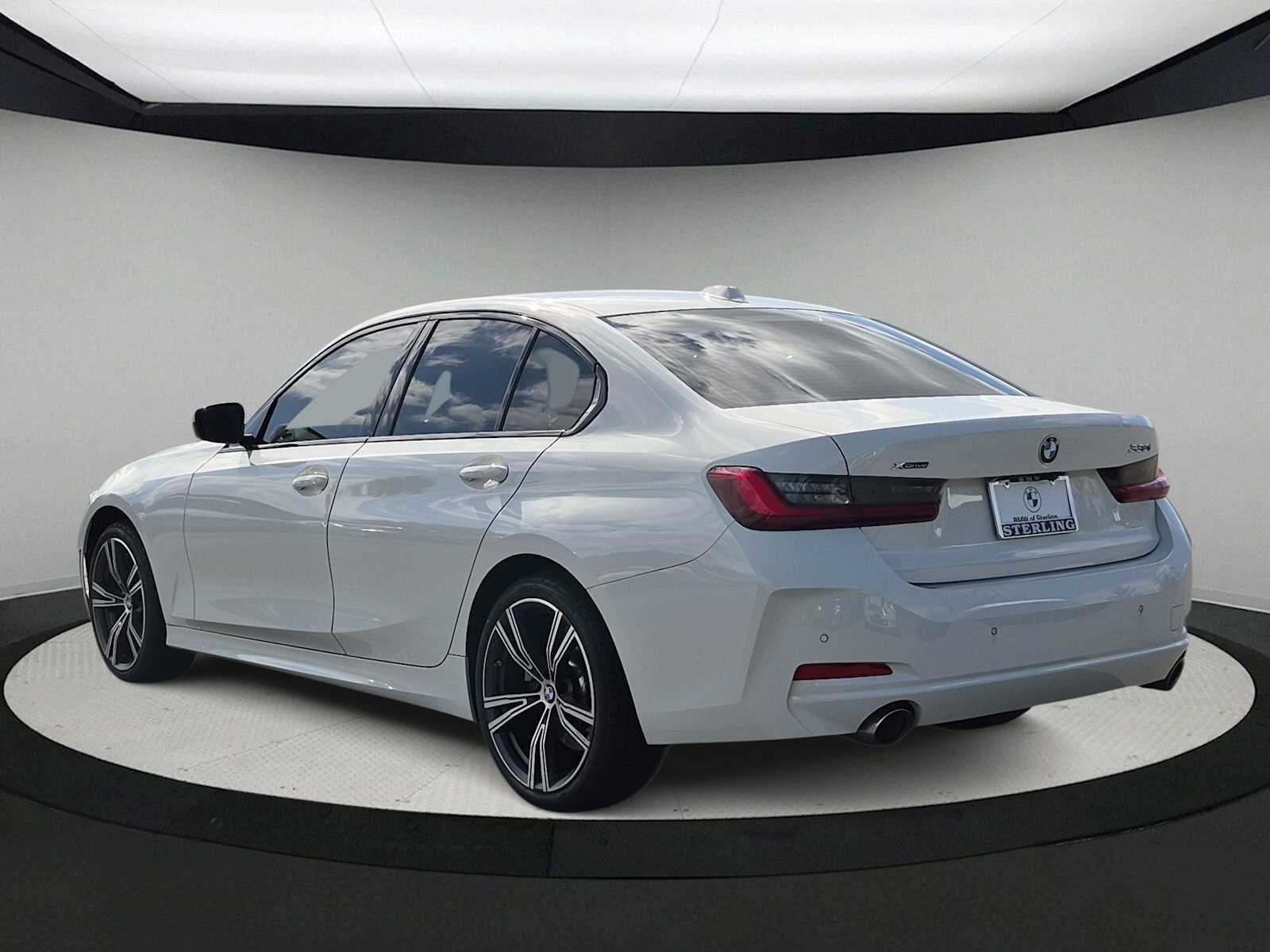 2023 BMW 3 Series 330i xDrive