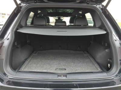 2024 Volkswagen Tiguan SEL R-Line