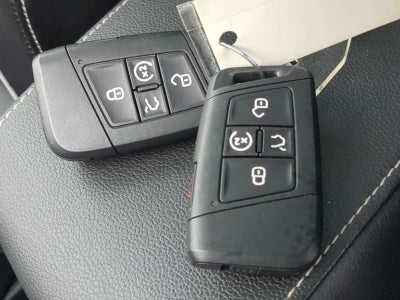 2024 Volkswagen Tiguan SEL R-Line