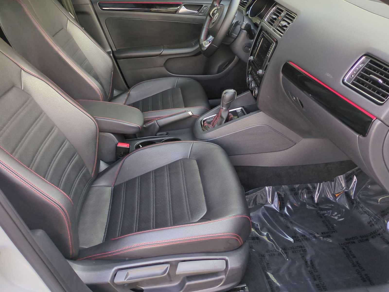 2016 Volkswagen Jetta 2.0T GLI SE