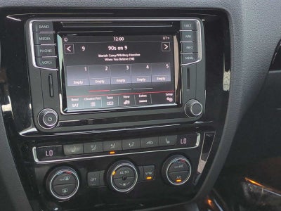 2016 Volkswagen Jetta 2.0T GLI SE