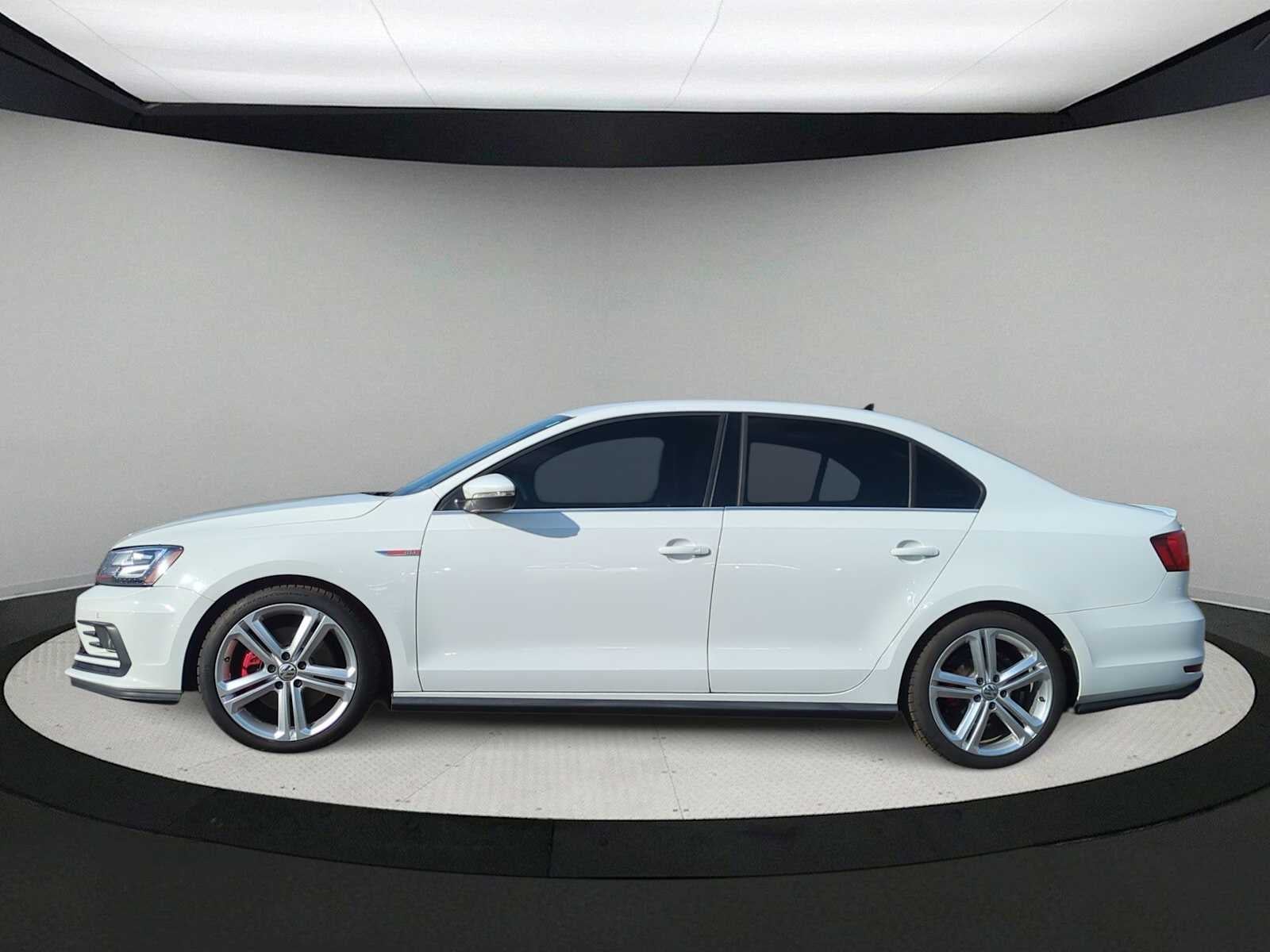 2016 Volkswagen Jetta 2.0T GLI SE