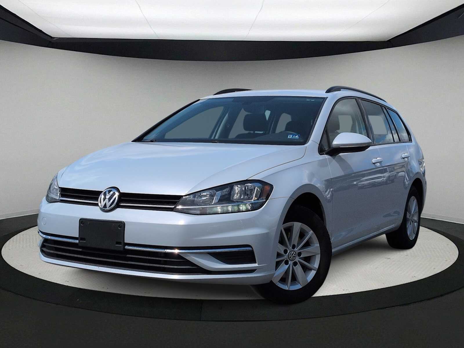 2018 Volkswagen Golf SportWagen TSI S Auto's photo