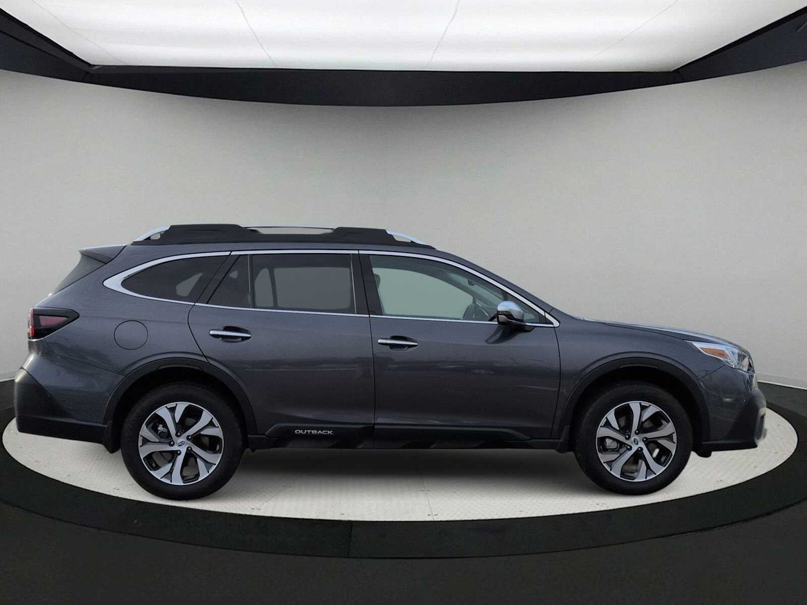 2021 Subaru Outback Touring XT