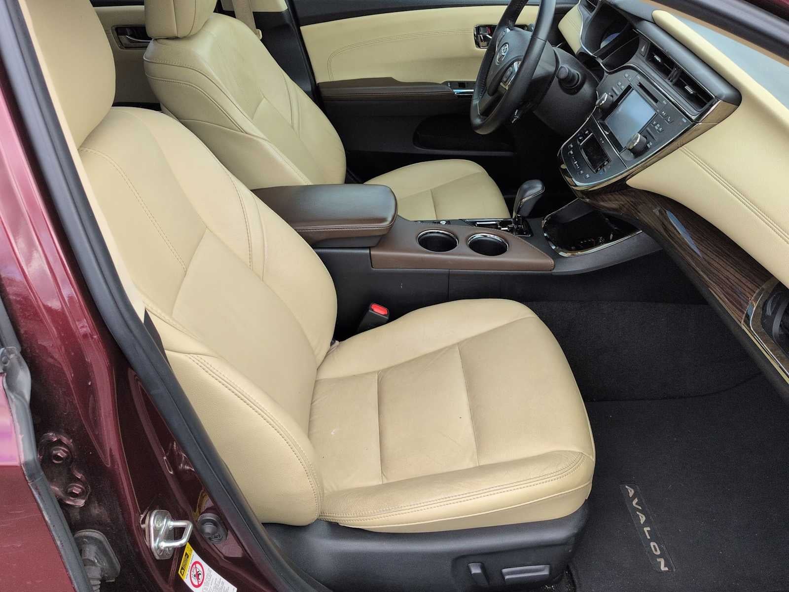 2015 Toyota Avalon Hybrid XLE Touring