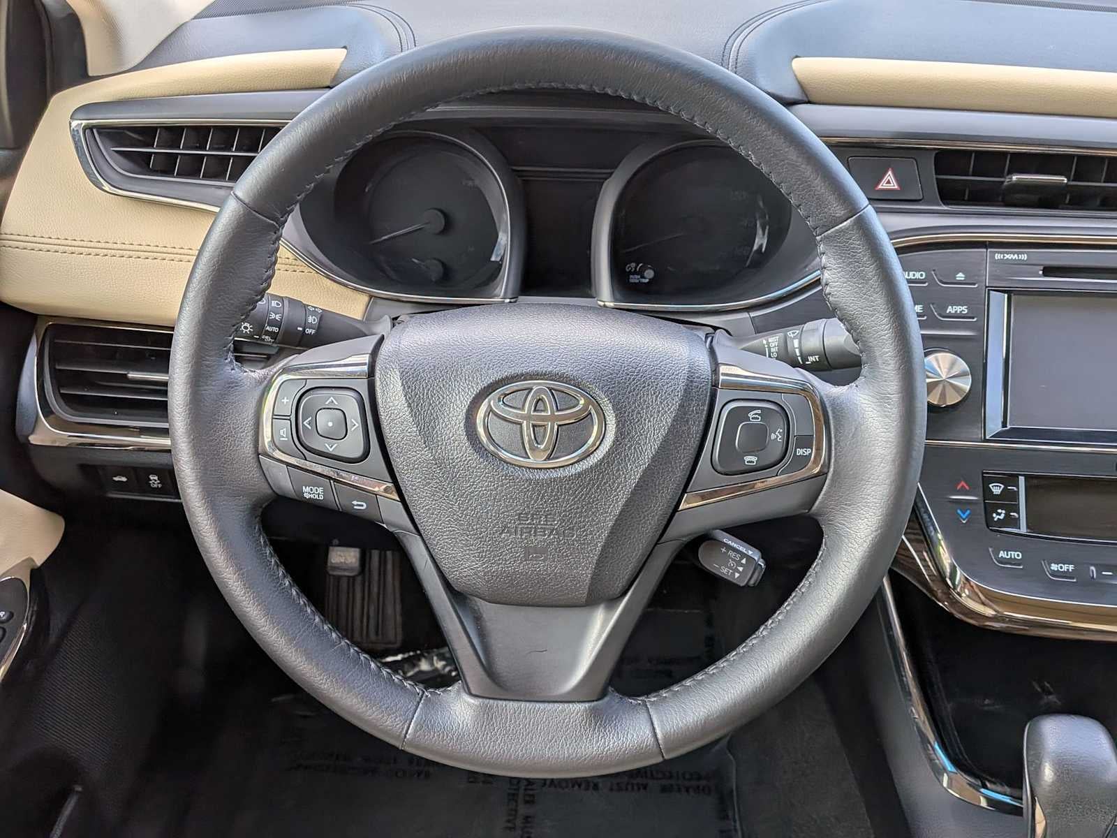 2015 Toyota Avalon Hybrid XLE Touring