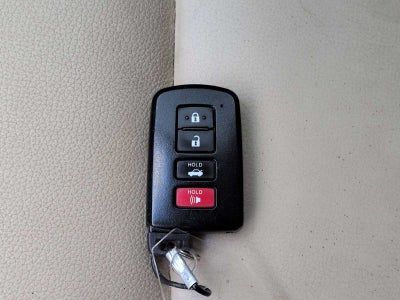 2015 Toyota Avalon Hybrid XLE Touring