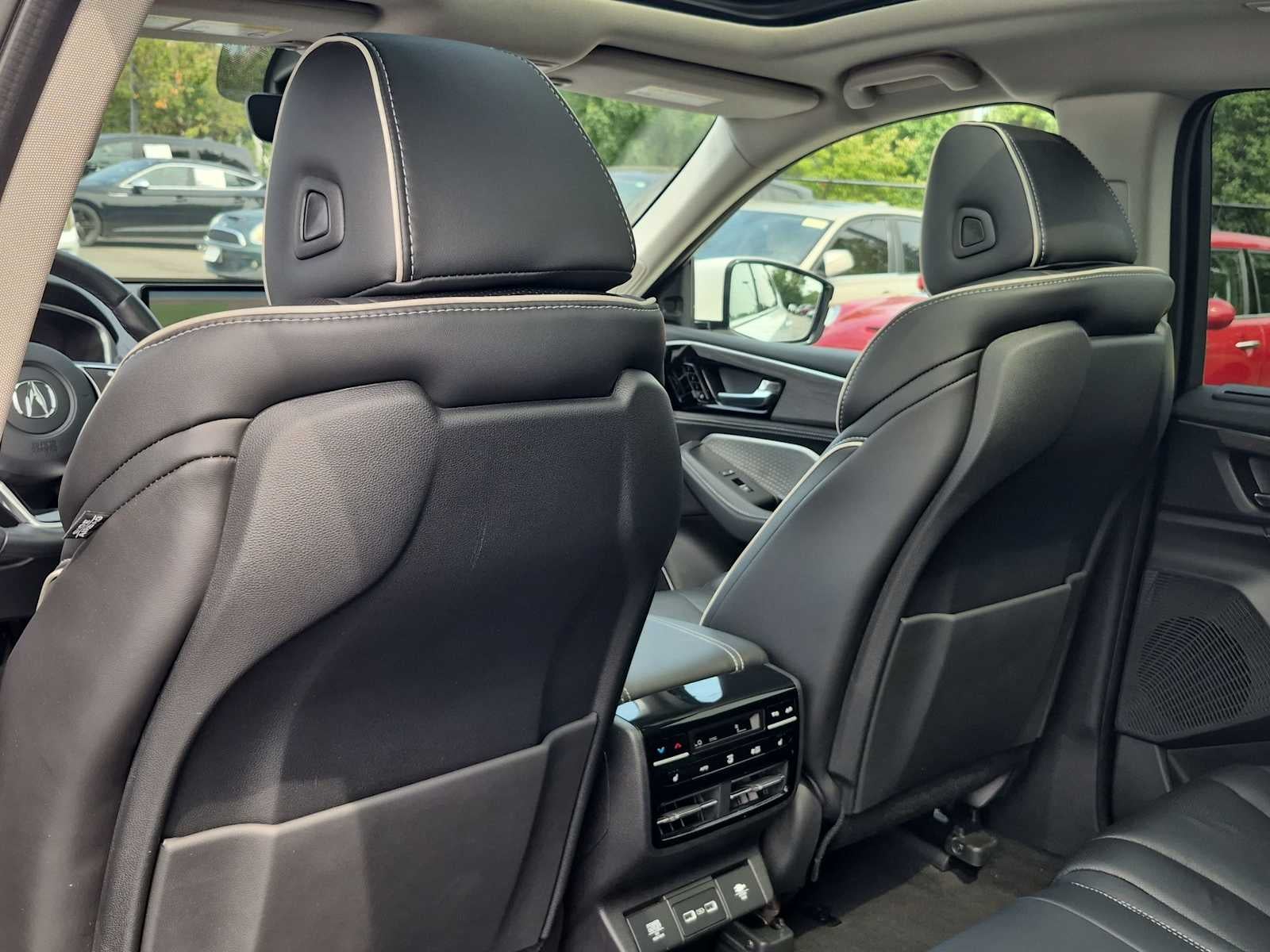 2023 Acura MDX w/Advance Package