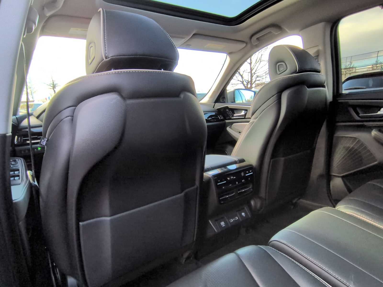 2024 Acura MDX w/Advance Package