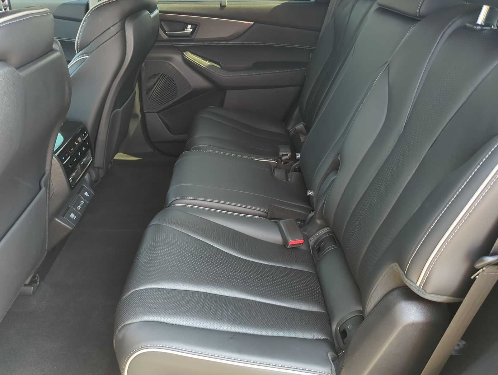 2023 Acura MDX w/Advance Package