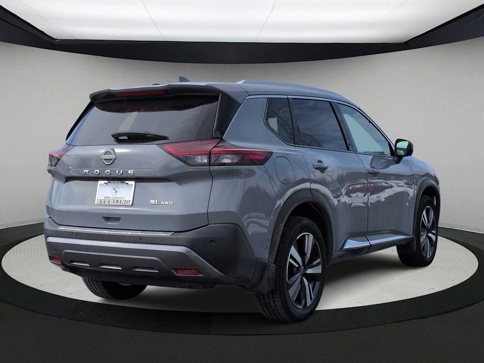 2022 Nissan Rogue SL