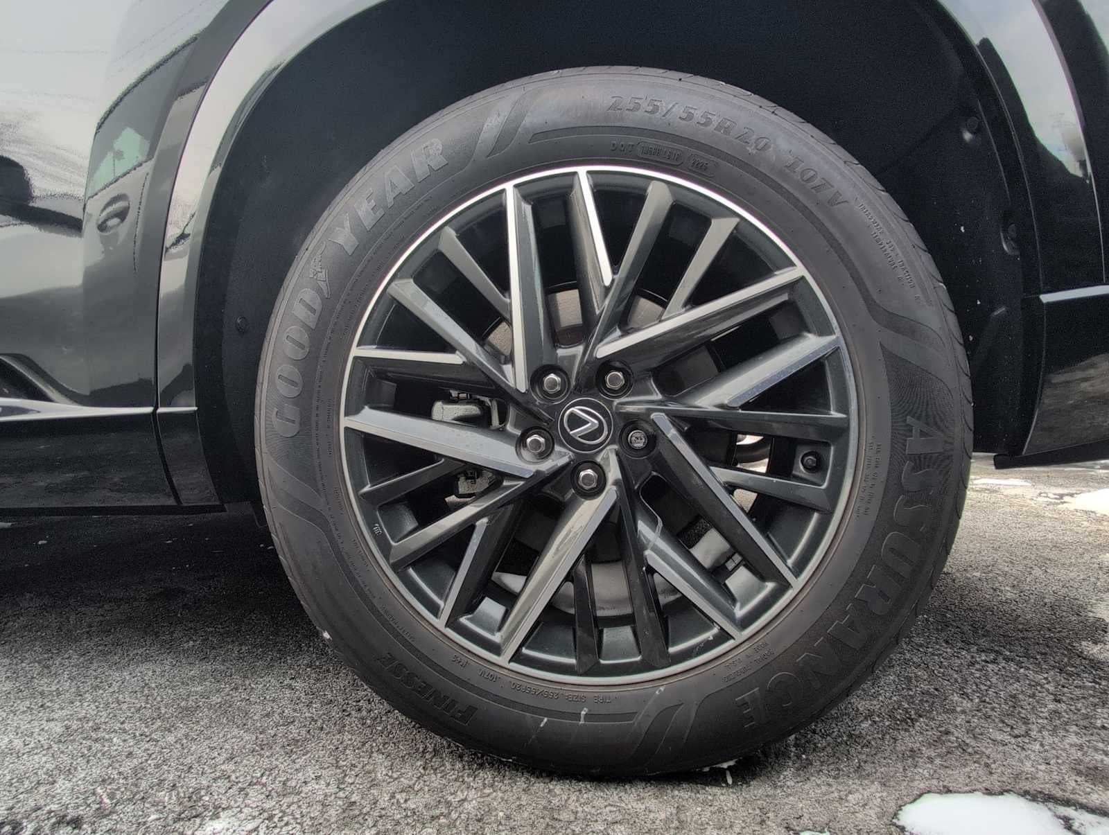 2025 Lexus TX Premium