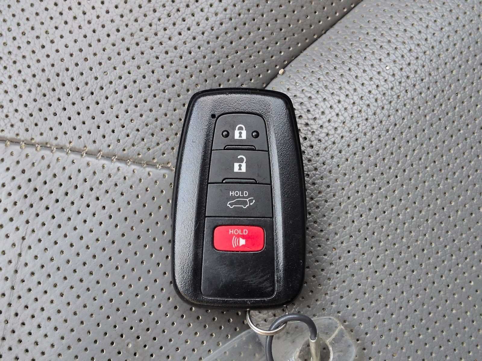 2021 Toyota Highlander Hybrid Limited
