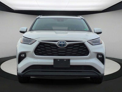 2022 Toyota Highlander Hybrid XLE