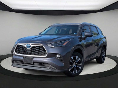 2023 Toyota Highlander Hybrid XLE