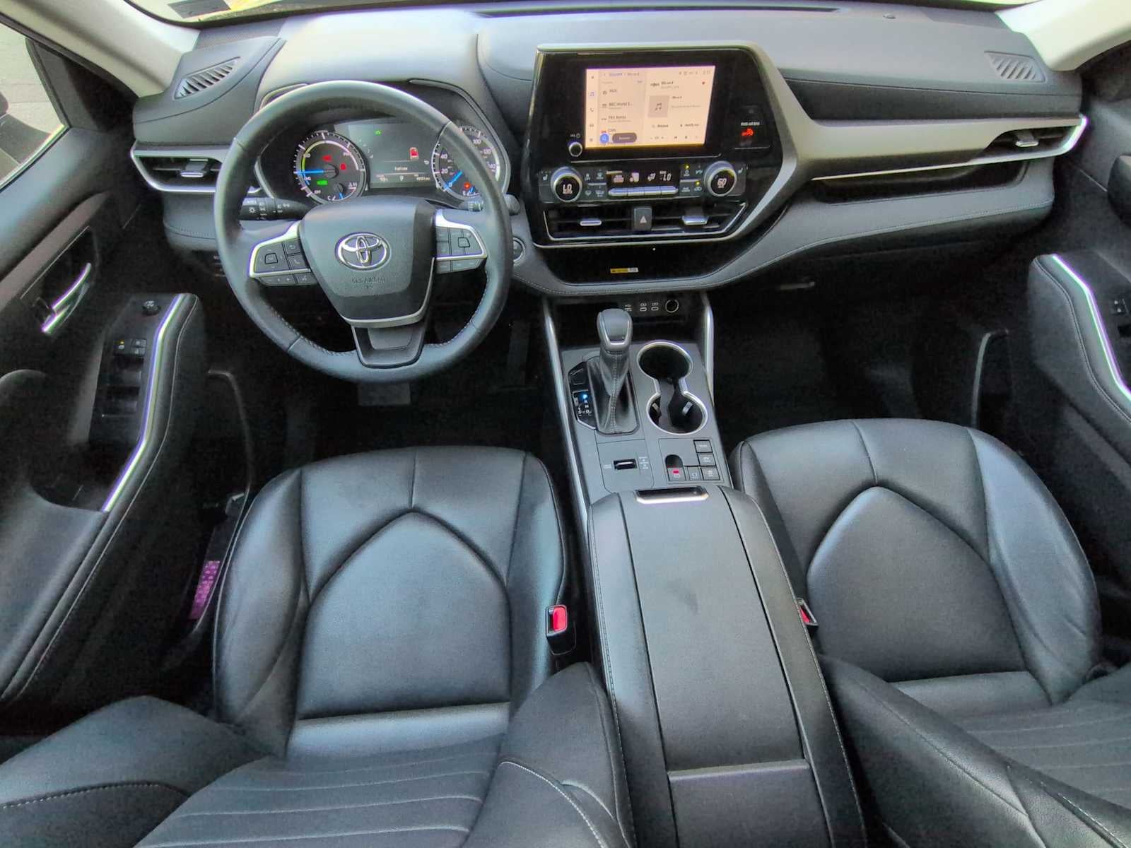 2023 Toyota Highlander Hybrid XLE