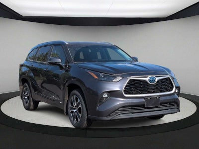 2023 Toyota Highlander Hybrid XLE