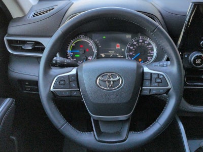 2023 Toyota Highlander Hybrid XLE