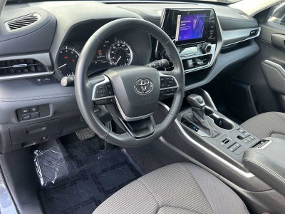 2023 Toyota Highlander LE