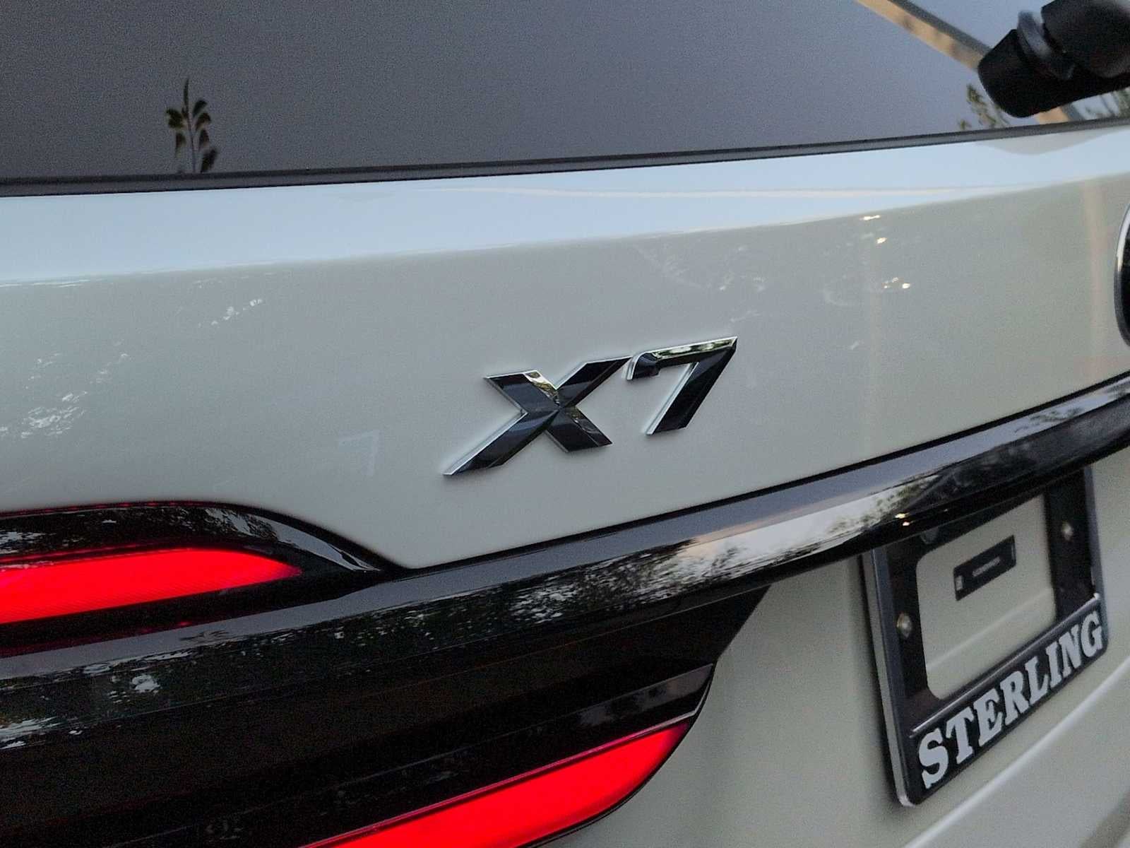 2027 BMW X7 xDrive40i