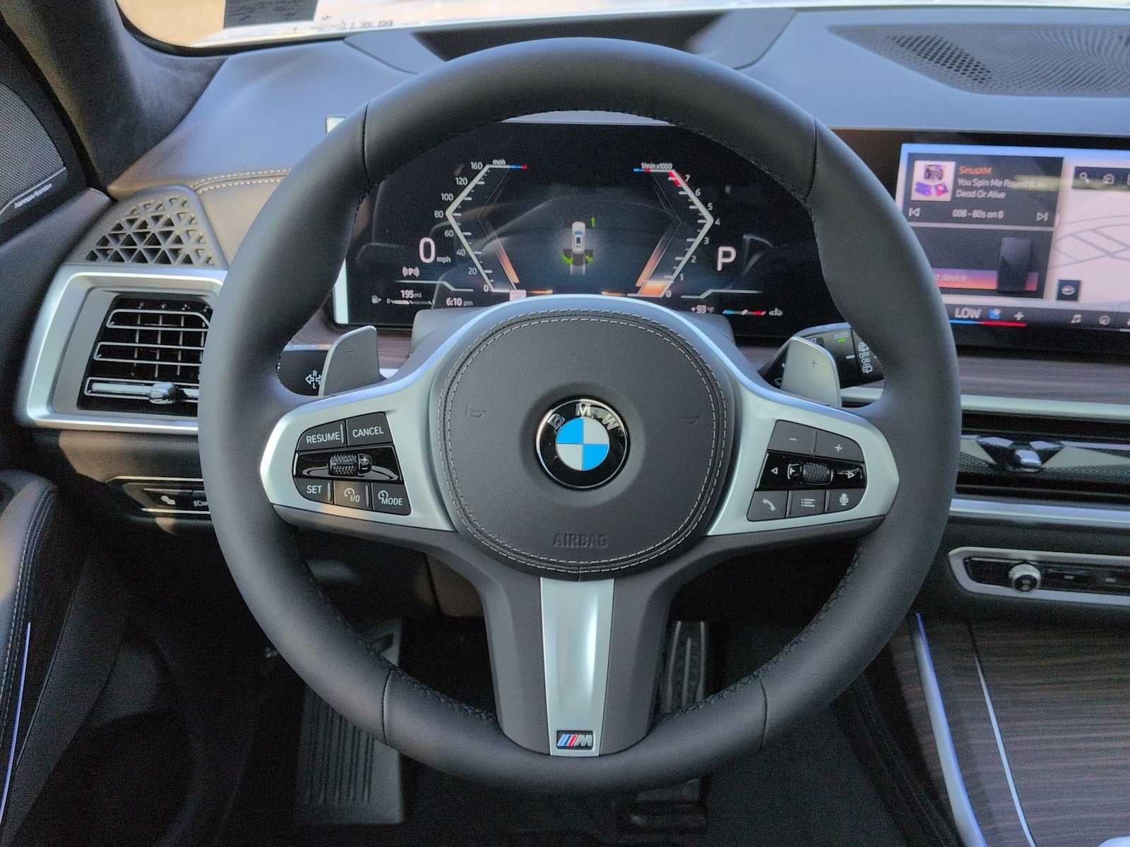 2027 BMW X7 xDrive40i