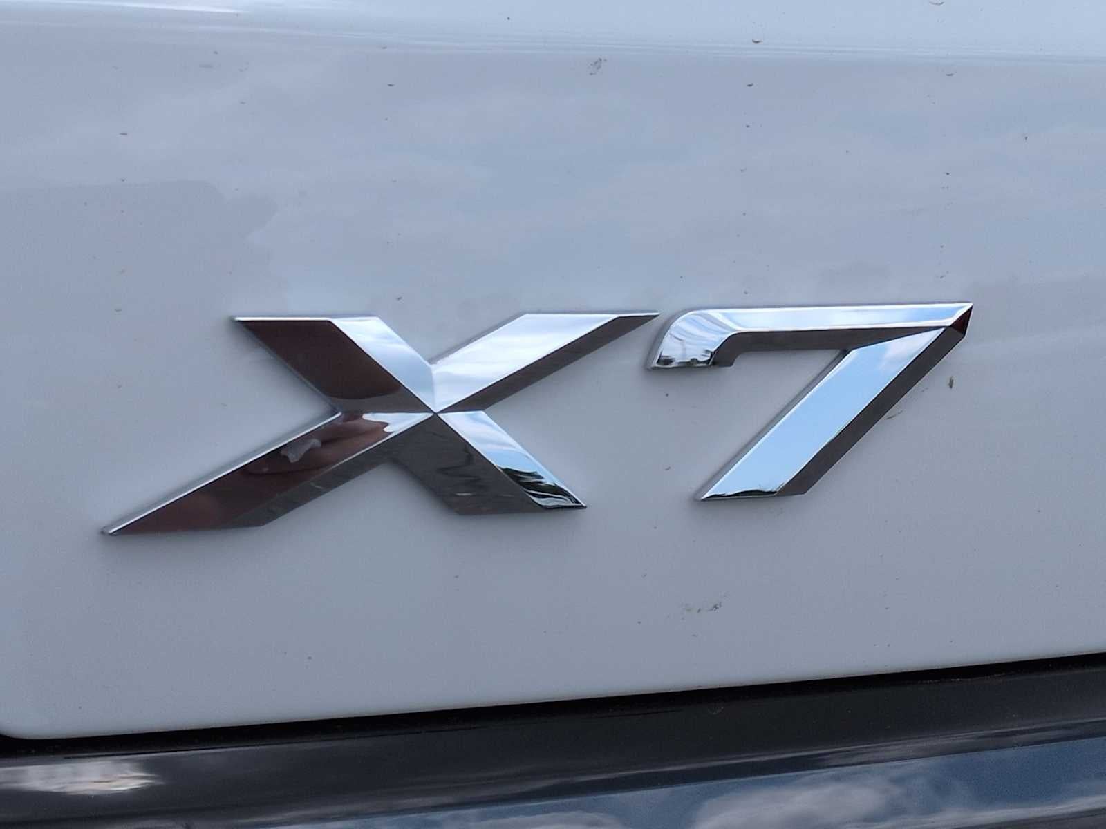 2027 BMW X7 xDrive40i