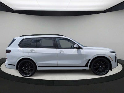 2027 BMW X7 xDrive40i
