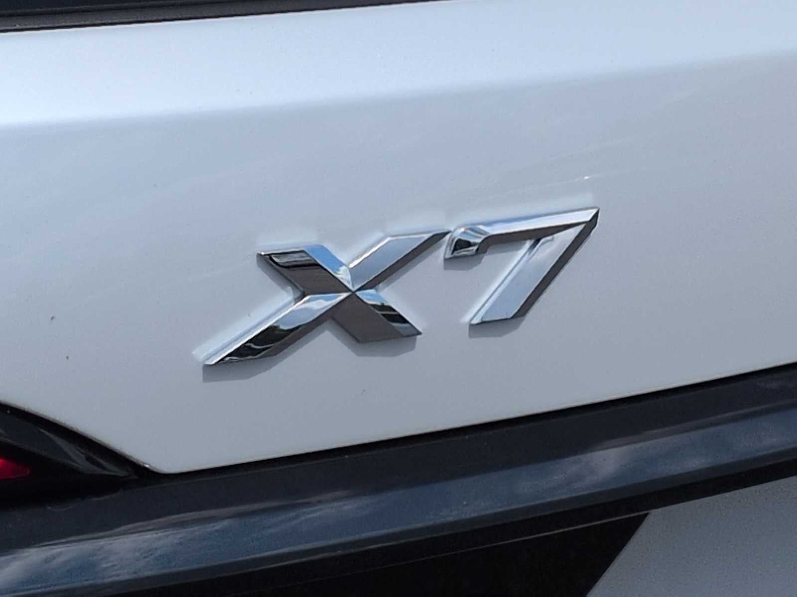 2027 BMW X7 xDrive40i