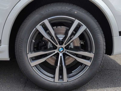 2027 BMW X7 xDrive40i