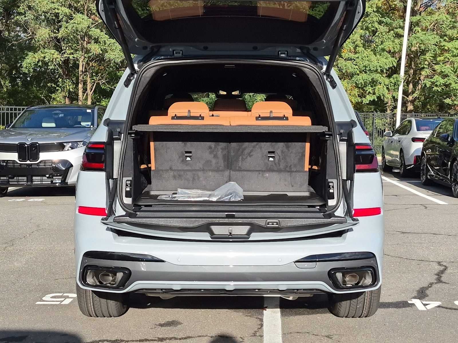 2027 BMW X7 xDrive40i