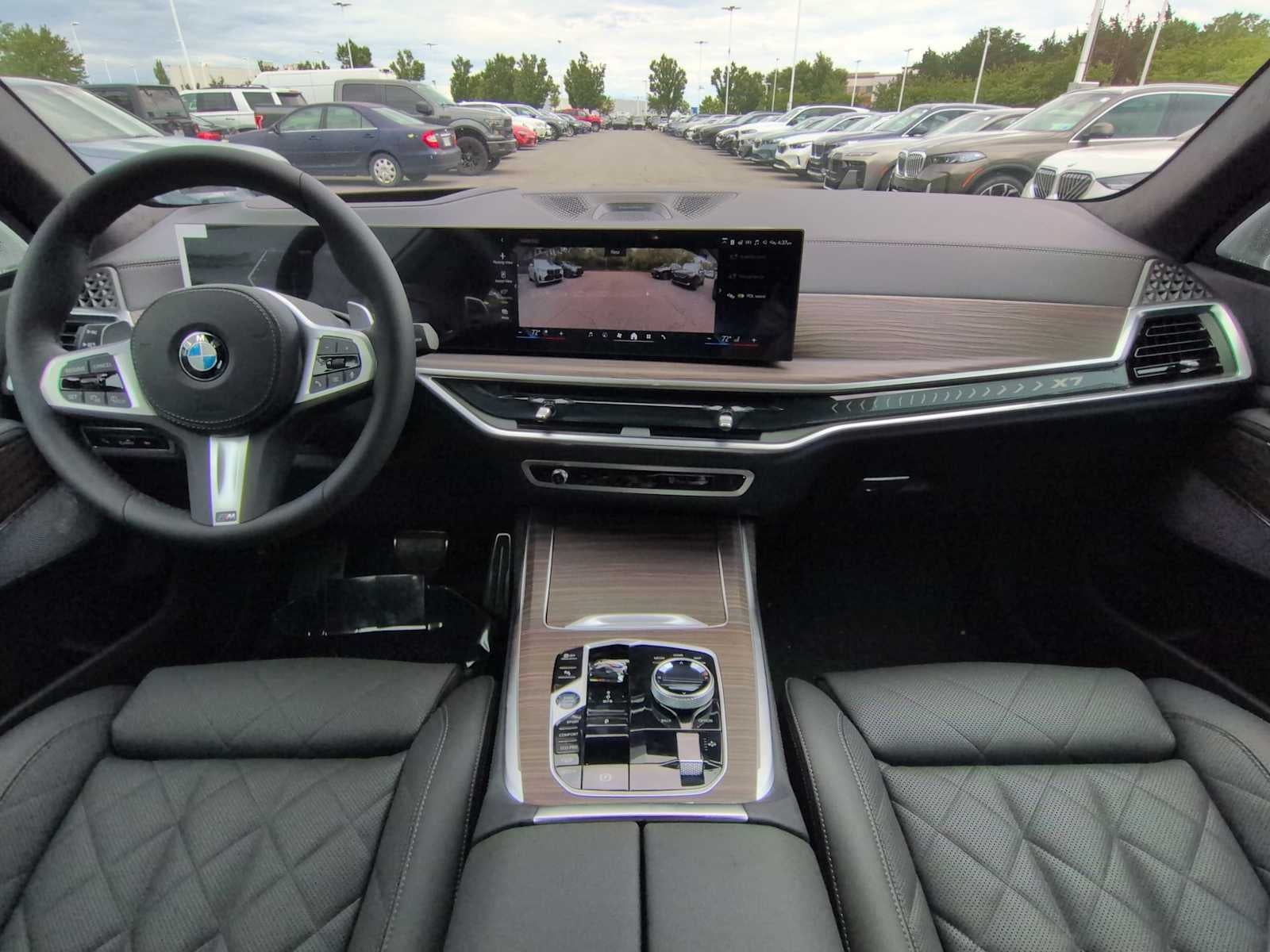 2027 BMW X7 xDrive40i