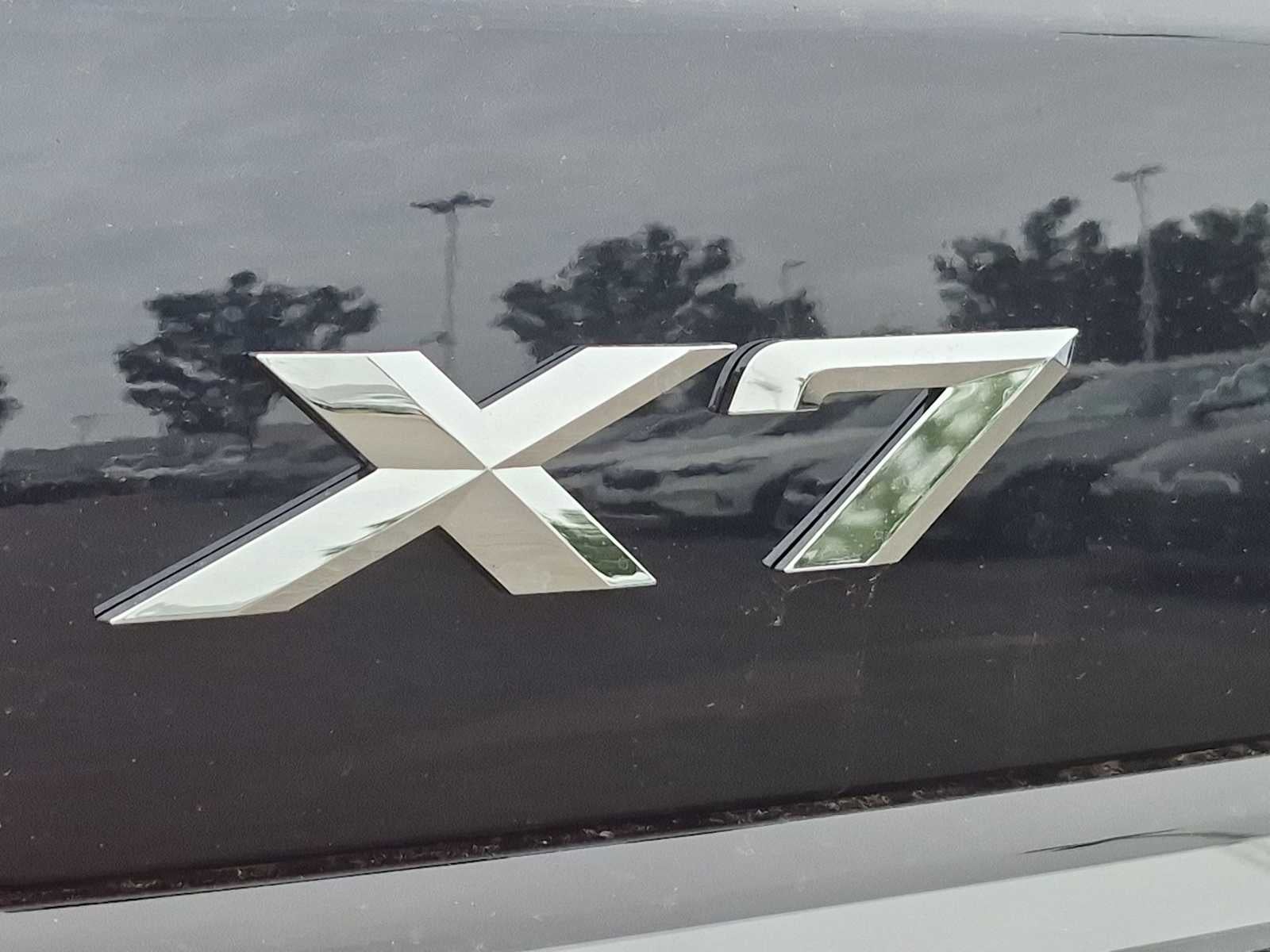 2027 BMW X7 xDrive40i