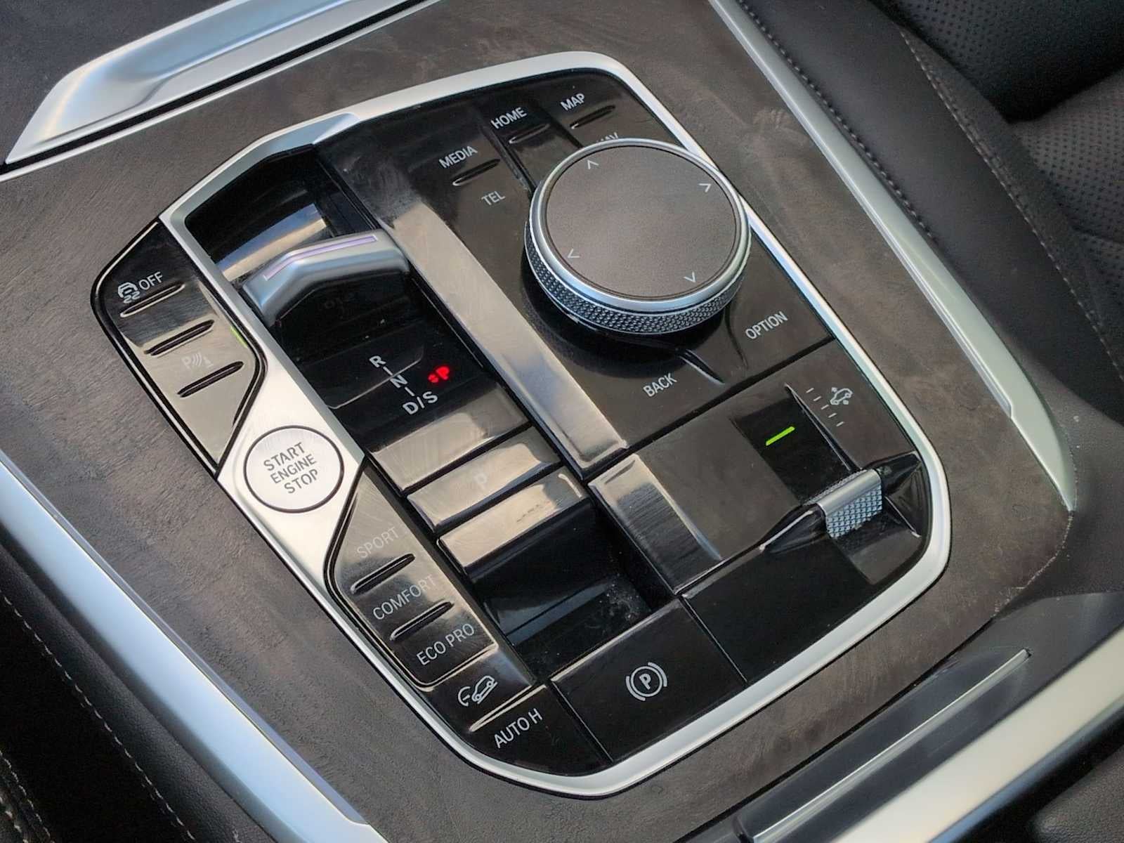 2026 BMW X7 xDrive40i xDrive40i