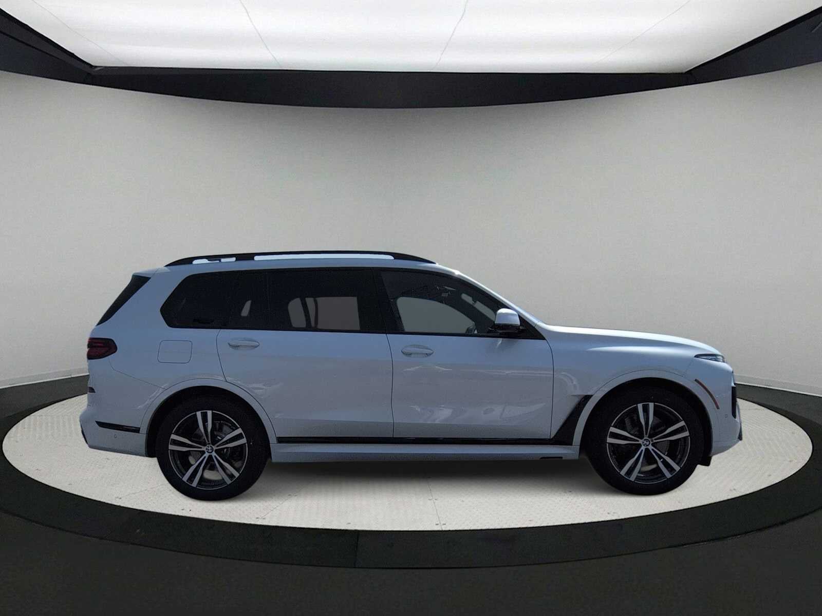 2026 BMW X7 xDrive40i xDrive40i