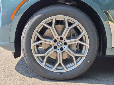2027 BMW X7 xDrive40i